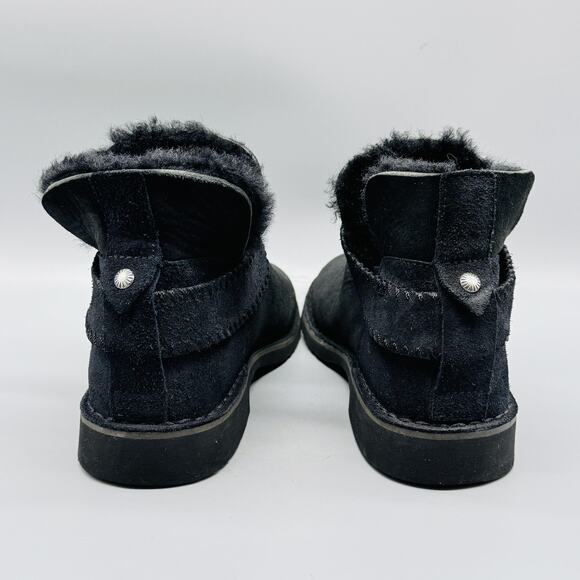 UGG Boots Womens 7 Black Suede Shearling Lined Ankle Booties Strap Casual - Picture 6 of 10